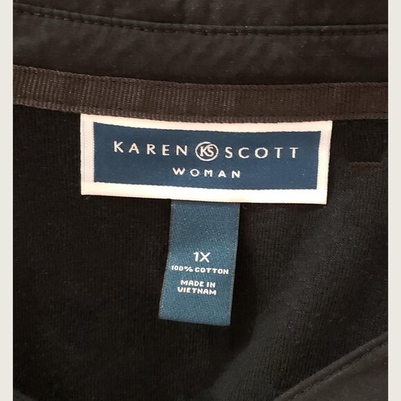 Karen Scott Four Button Top​ - Picture 8 of 8